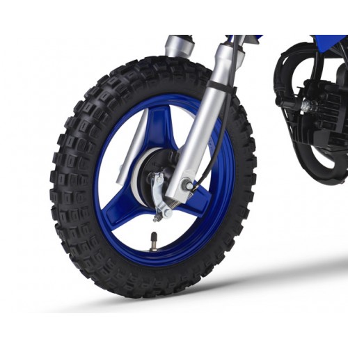 Strong 3-spoke steel wheels