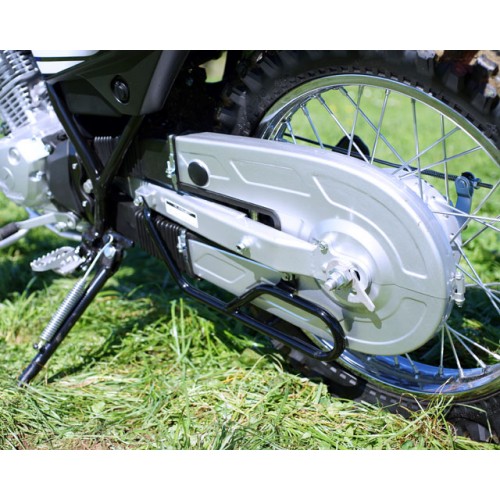 Fully enclosed chain